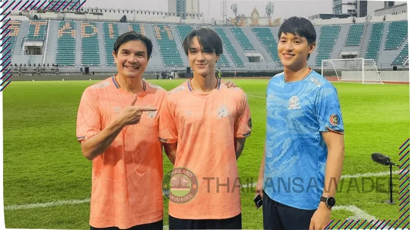 Mikey tham gia vào giải bóng do Channel 3 tổ chức