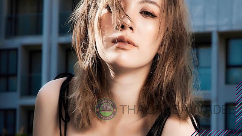 Một số hình ảnh cuốn hút của Orm Kornnaphat