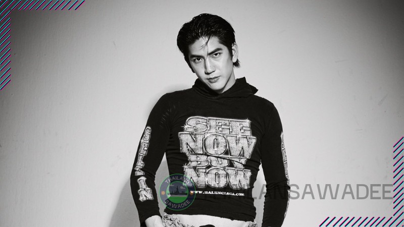 Sea Tawinan Anukoolprasert cực điển trai tài năng