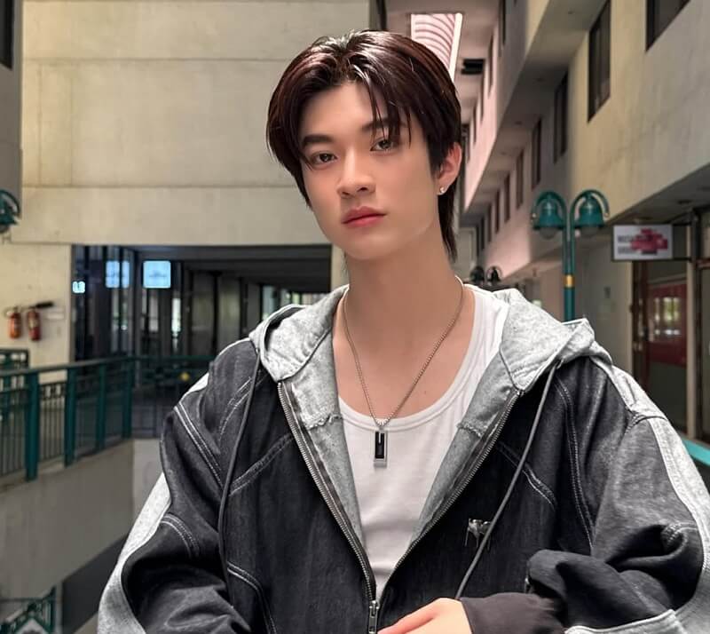 Chương trình truyền hình Aston Ratiphat Luengvoraphan