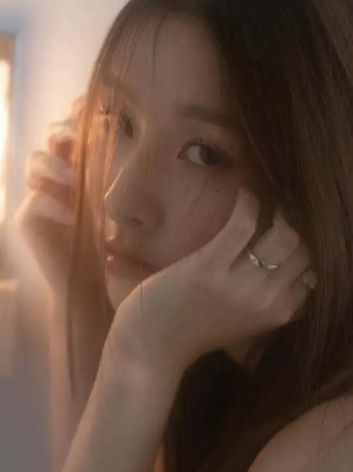 natt-kwon-chokejindachai-thu-vien-hinh-anh-6 Natt Nattamon Chokejindachai cận mặt ánh vàng mơ màng