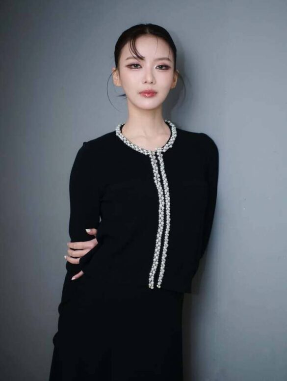 Lý lịch Pearwah Nichaphat Chatchaipholrat