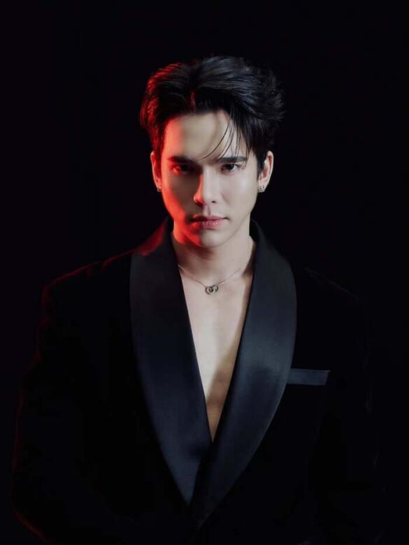 tieu-su-max-kornthas-rujeerattanavorapan Tiểu sử Max Kornthas Rujeerattanavorapan