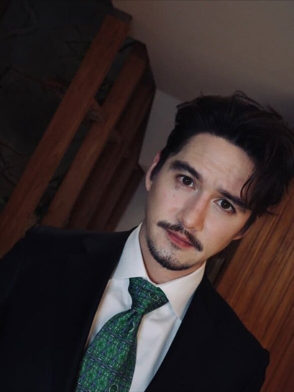 wikipedia-ananda-everingham Wikipedia Ananda Everingham