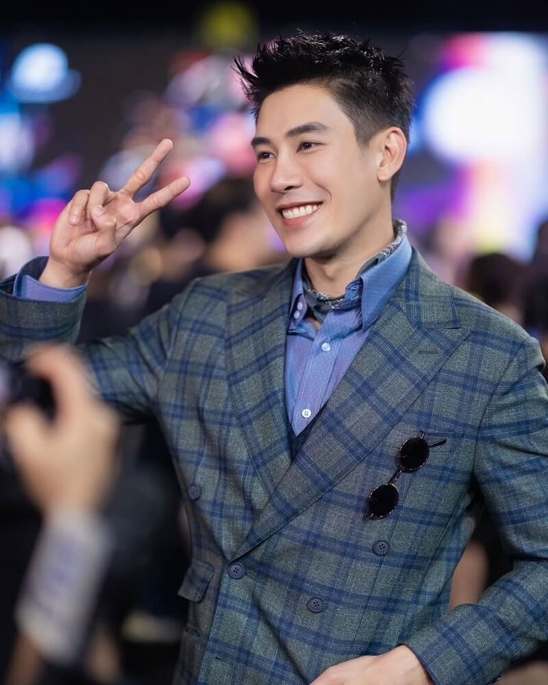 Chương trình truyền hình Ken Phupoom Phongpanu