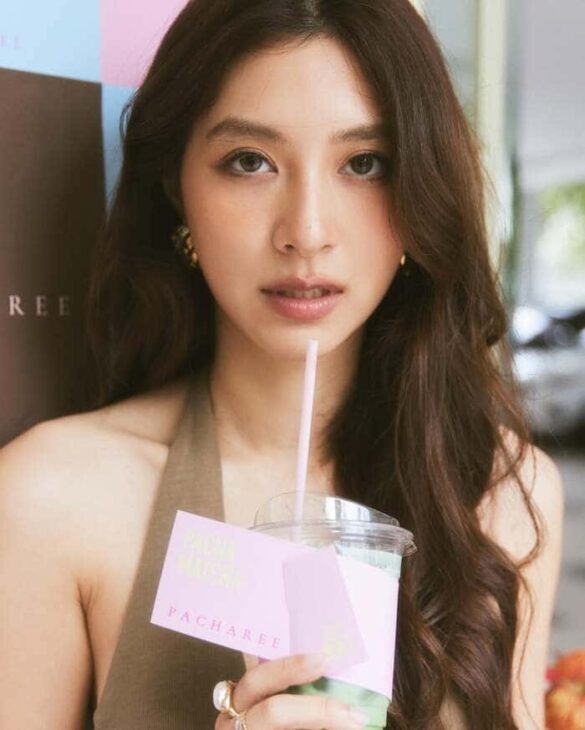 profile-mew-nittha-jirayungyurn Profile Mew Nittha Jirayungyurn