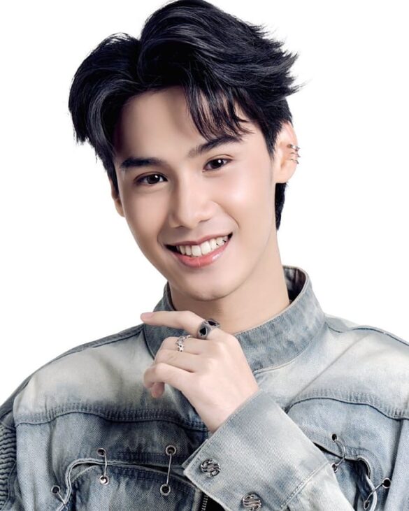 thu-vien-anh-cua-buy-my-boss-4 Một vài diễn viên trong Buy My Boss