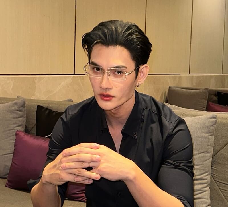Chương trình truyền hình Pavel Naret Promphaopun