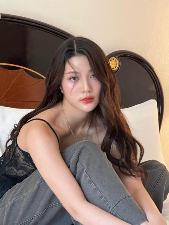 Sự nghiệp của Ginny Natnicha Pratipnatsiri
