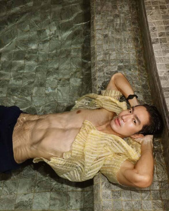 Tiểu sử Deaw Suriyont Arunwattanakul