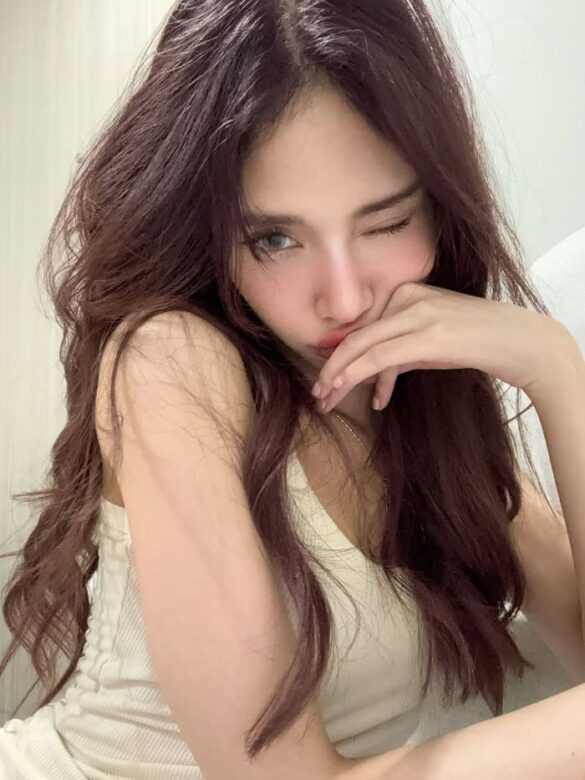 Profile Mew Sadanan Thipchan