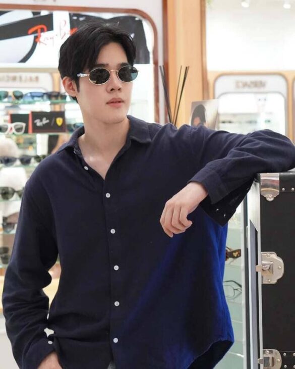 profile-first-parada-chutchavalchotikul Profile First Parada Chutchavalchotikul