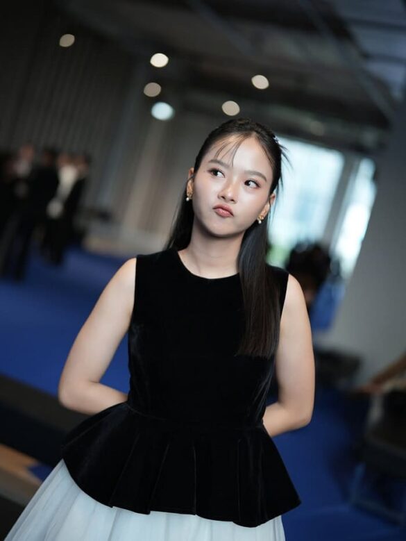 Tiểu sử Praew Praewpannarai Sansanapitayakorn