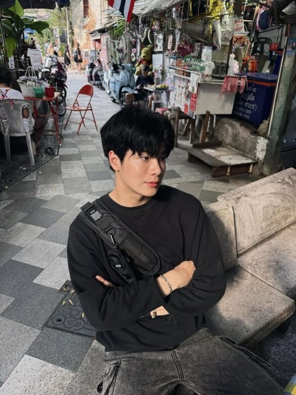 Wikipedia Au Nititorn Janruechai