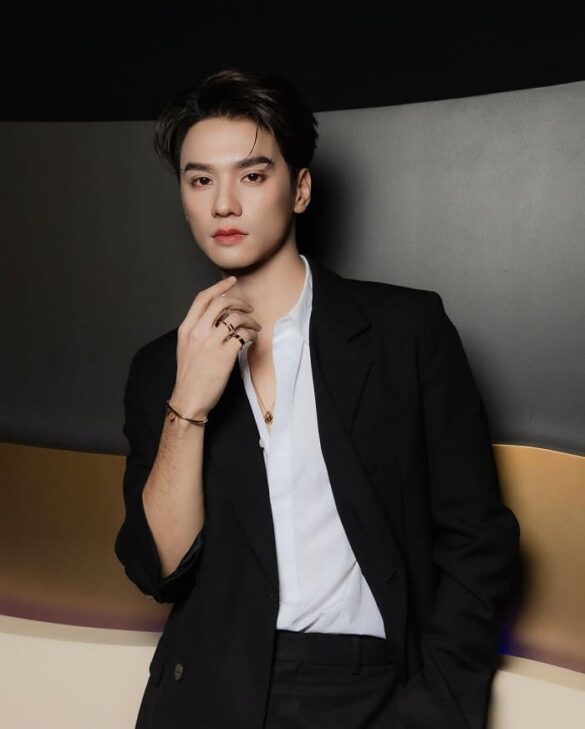 Wikipedia Keng Harit Buayoi