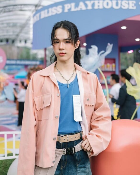 Profile Obey Punnavich Sirikiatvanit