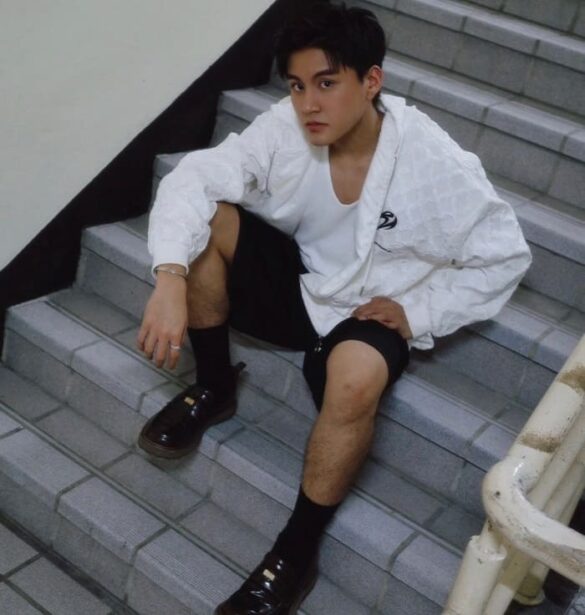 Wikipedia Boom Saharat Thiempan