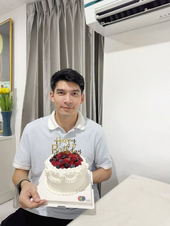 Wikipedia Woot Surinthon Karawoot