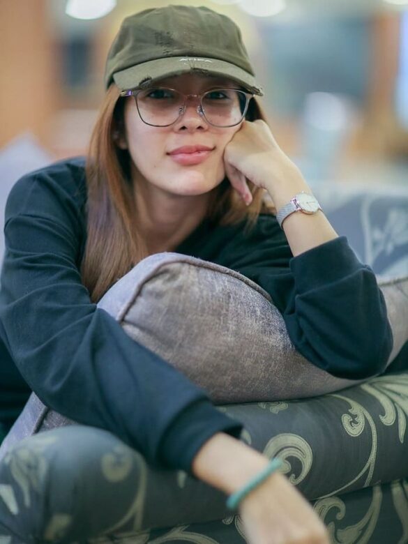 Lý lịch Ferin Weerin Kaewpuk