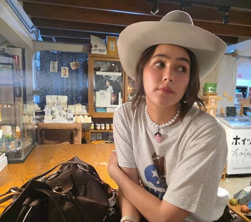 Chompoo Araya Alberta Hargate diễn viên