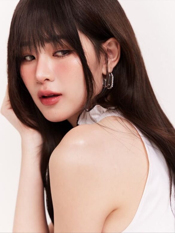 Apple Lapisara Intarasut là ai