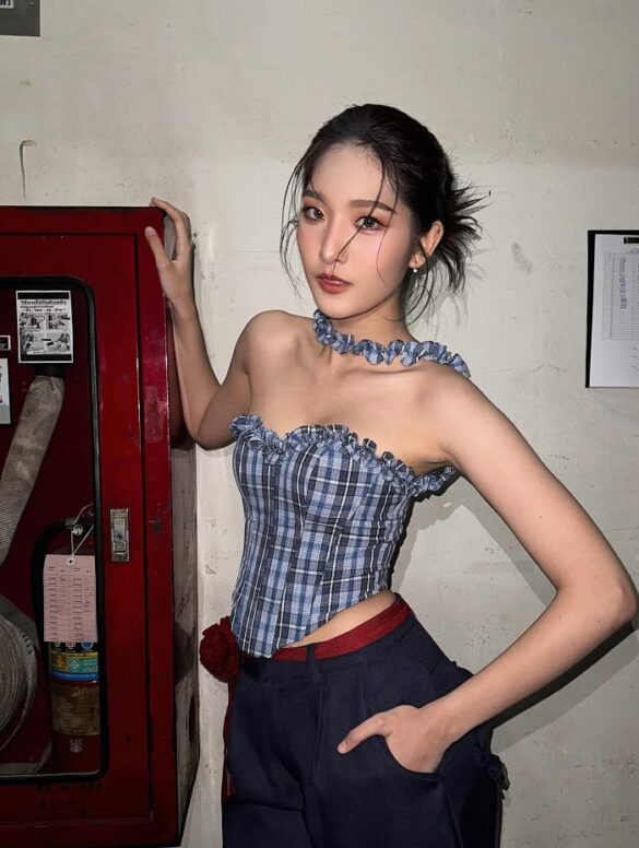 Gun Kornrawee Wongtrakul là ai