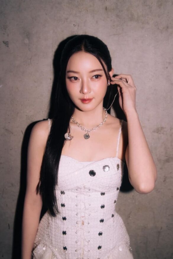 Ink Waruntorn Paonil là ai