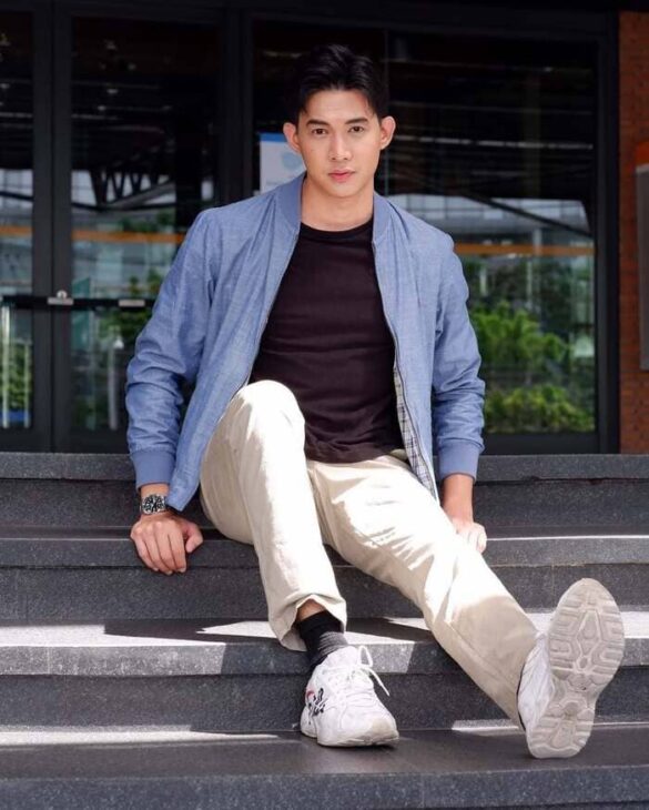 ly-lich-few-vayu-kessuvit Lý lịch Few Vayu Kessuvit