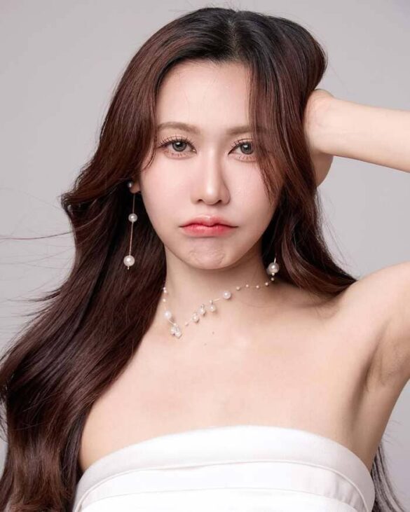 Lý lịch Noey Kanteera Wadcharathadsanakul