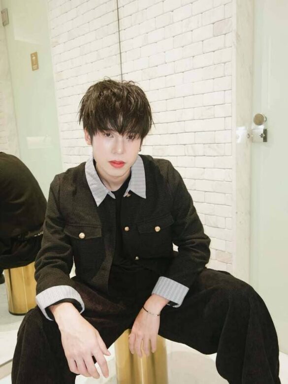 Lý lịch Shino Peraphat Dhanarattananont