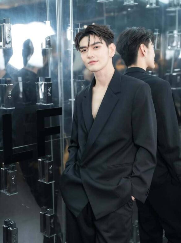 Mike Chinnarat Siriphongchawalit là ai