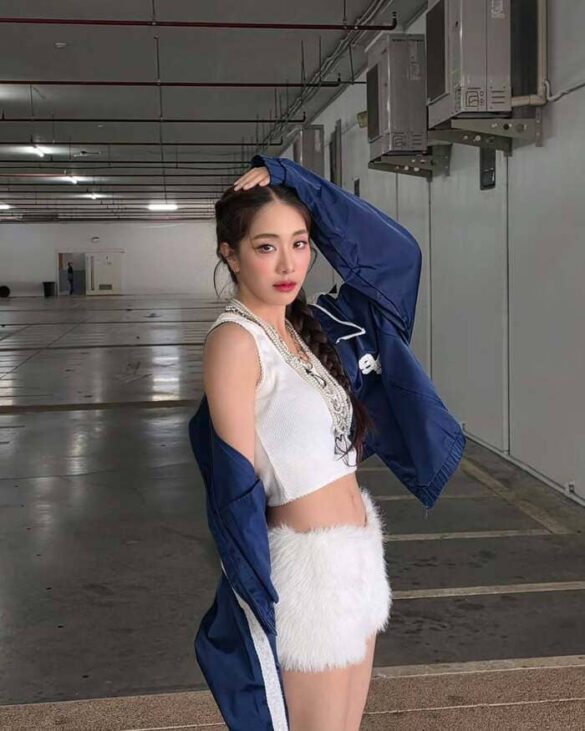 Mind Atitaya Tribudarak là ai