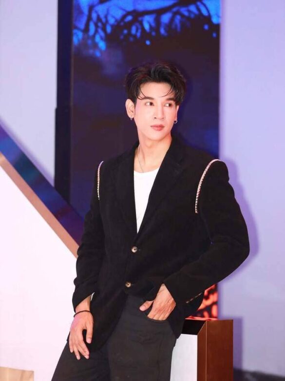 Mon Taechin Phaisanwan là ai