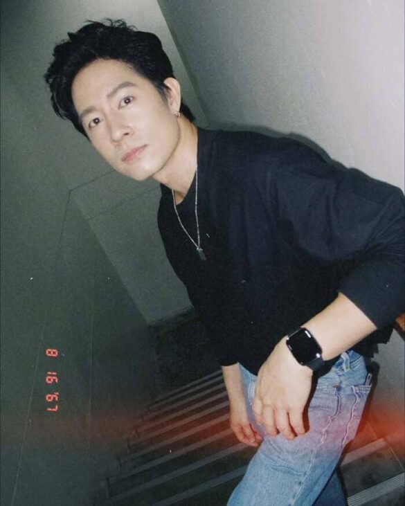 Profile Akk Akarat Nimitchai