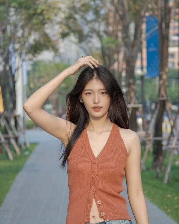 Profile Gun Kornrawee Wongtrakul