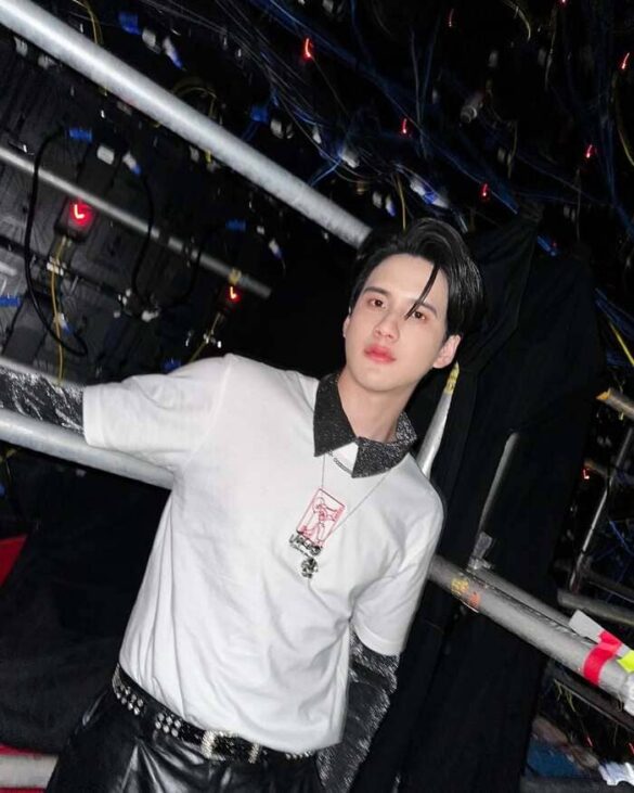 profile-pee-peerawich-ploynumpol Profile Pee Peerawich Ploynumpol