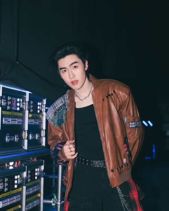 Profile Prom Teepakron Kwanboon