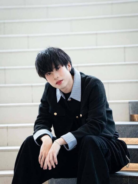 Shino Peraphat Dhanarattananont là ai