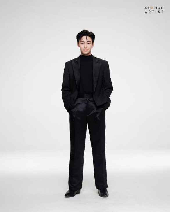 Tiểu sử Aton Thanakorn Tachawichan