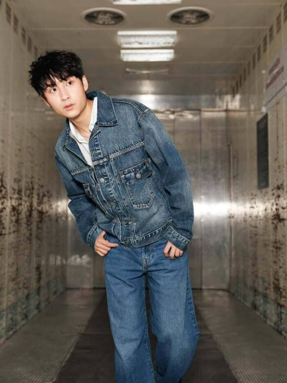 Tiểu sử Bump Pawat Akkradetsakul