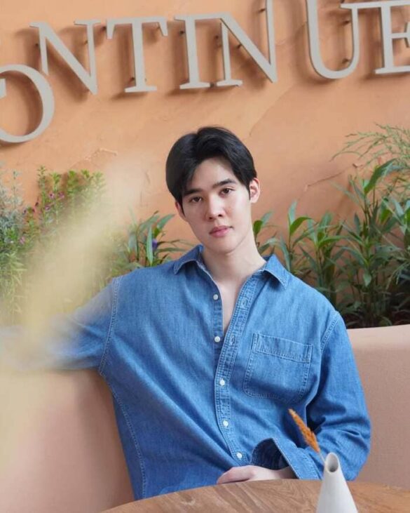 Tiểu sử First Parada Chutchavalchotikul