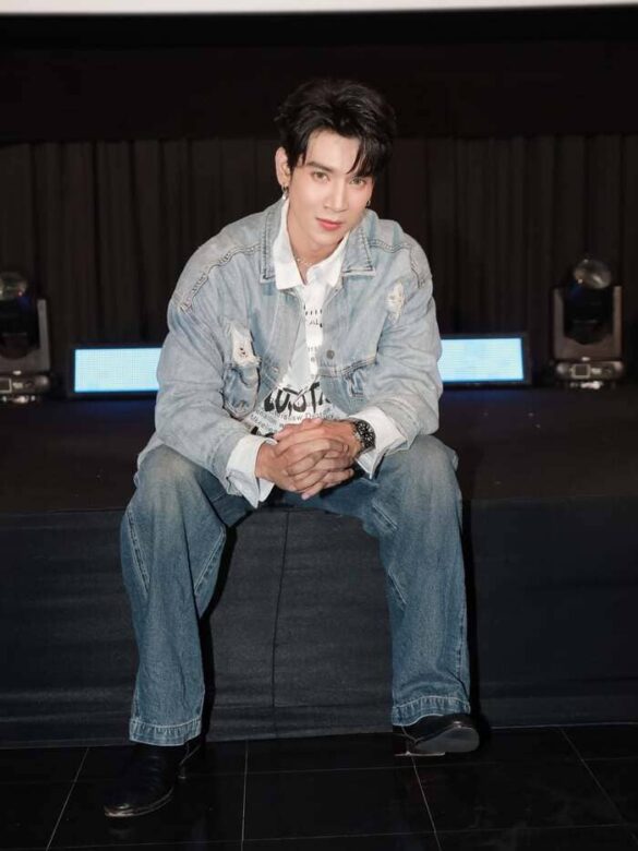 Tiểu sử Mon Taechin Phaisanwan