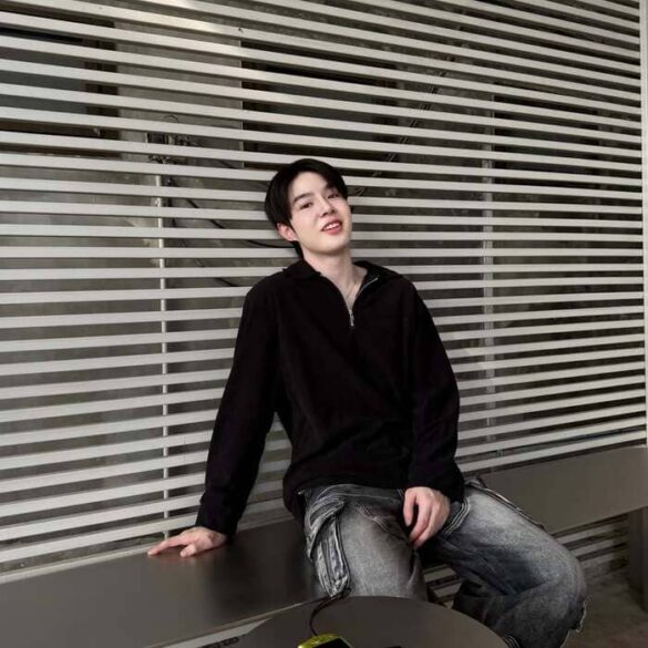 Tiểu sử Neel Kawich Sansai