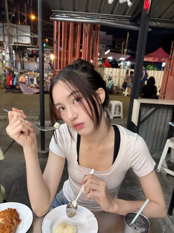 tieu-su-pangjie-paphavarin-sawasdiwech Tiểu sử Pangjie Paphavarin Sawasdiwech