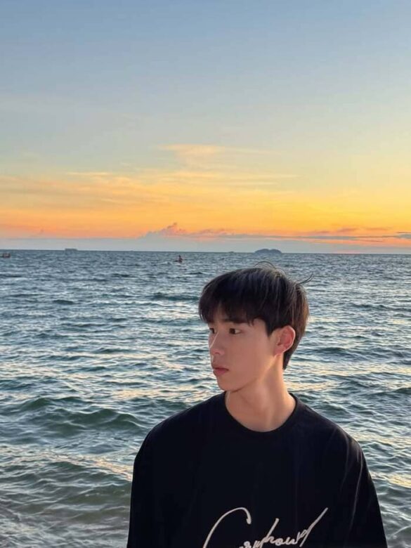 Tiểu sử Titan Chayuth Gorsurat