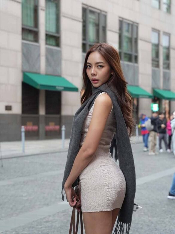 tieu-su-yaya-mayura-ekrungruangkul Tiểu sử Yaya Mayura Ekrungruangkul