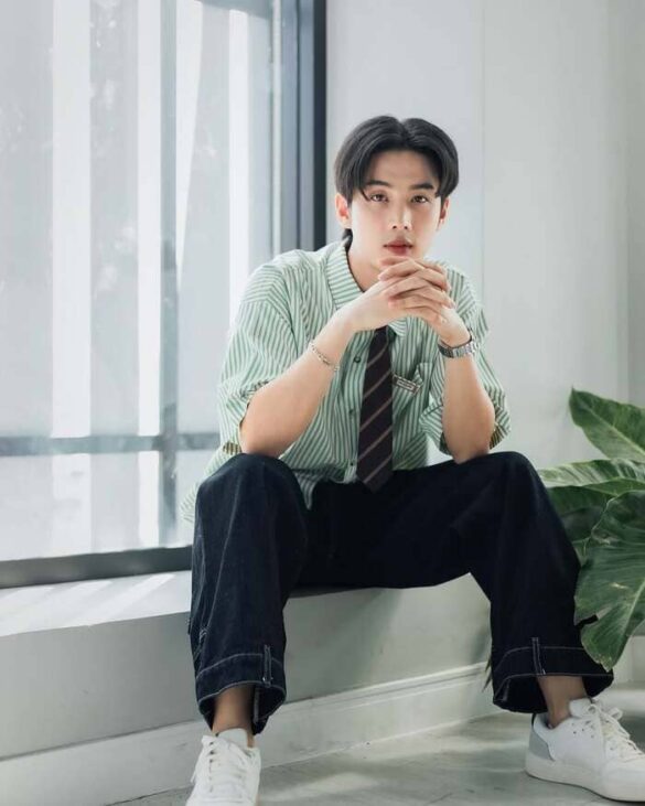 wikipedia-donut-suppawit-thongyuen Wikipedia Donut Suppawit Thongyuen