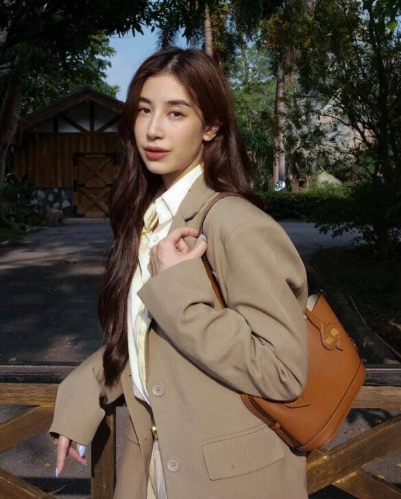 wikipedia-mint-chalida-vijitvongthong Wikipedia Mint Chalida Vijitvongthong