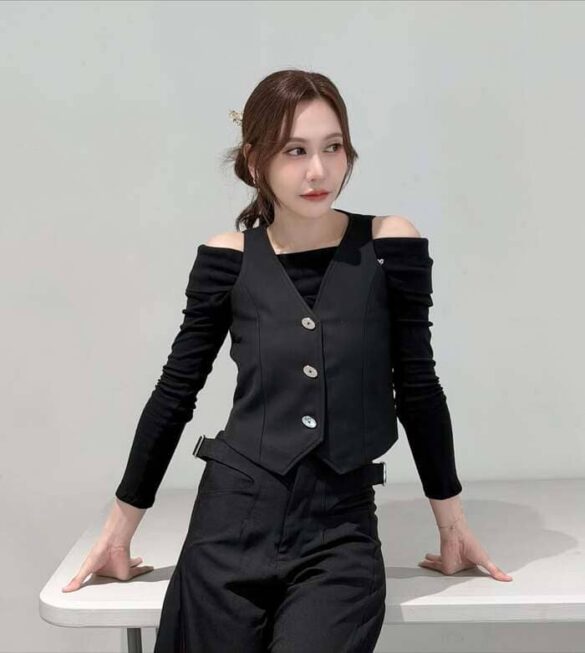 Wikipedia Noey Kanteera Wadcharathadsanakul