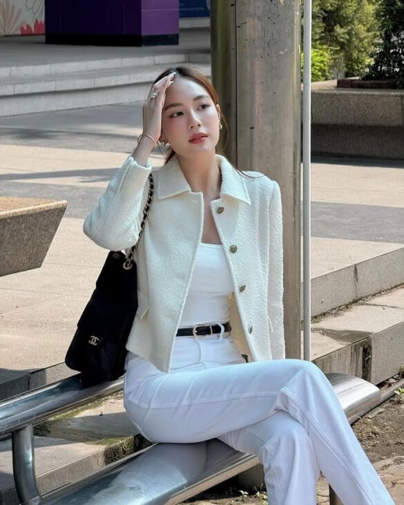 Lý lịch Jenny Chayissara Wattananawin